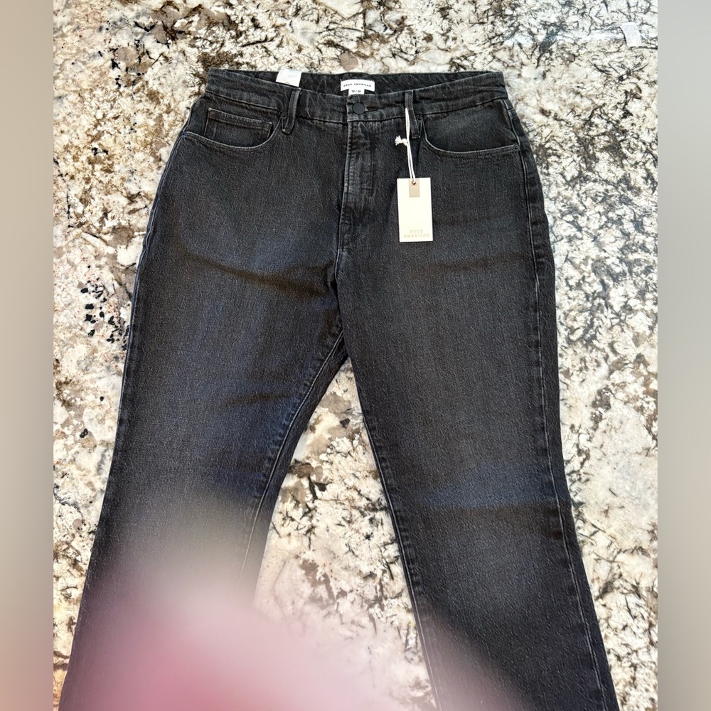 BNWT Good American Good Classic Straight Leg Jeans